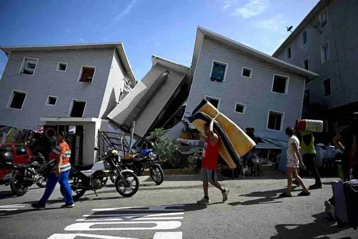 FUERTE RÉPLICA SÍSMICA EN CARACAS
