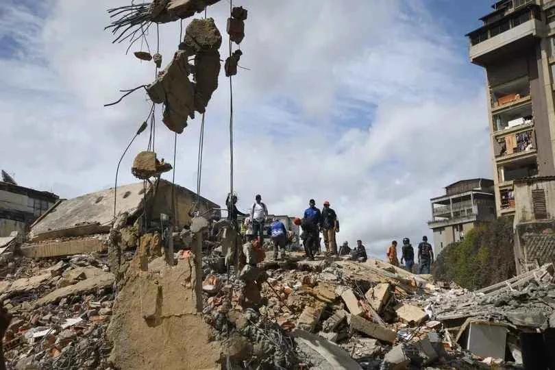 AUMENTA A 1719 EL NÚMERO DE MUERTOS EN VENEZUELA