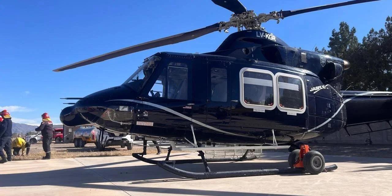 HELICÓPTERO CAE EN ISCHIGUALASTO CON SIETE OCUPANTES