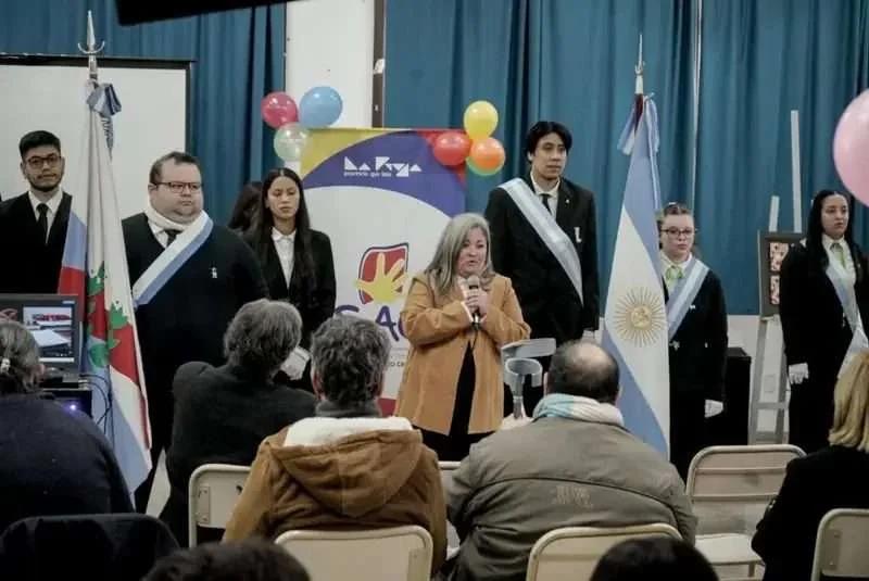 EL ISAC CELEBRA 41 AÑOS FORMANDO ARTISTAS Y COMUNICADORES
