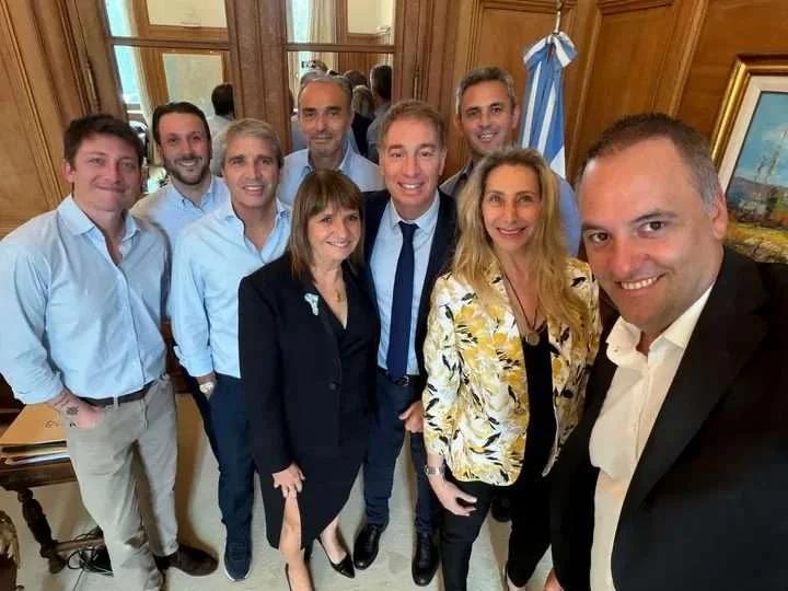 Karina Milei convoca a la mesa política: debut de Diego Santilli