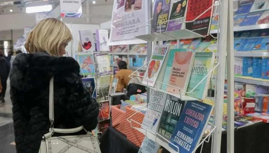 Feria del Libro: Presentaciones y talleres desde las 9 hasta las 22 horas
