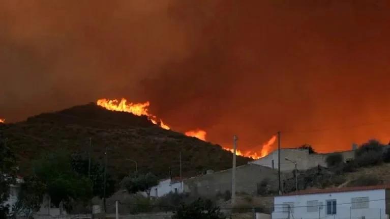 INCENDIO DEVASTADOR EN ALMERÍA: 12 MUERTOS Y 23 DESAPARECIDOS