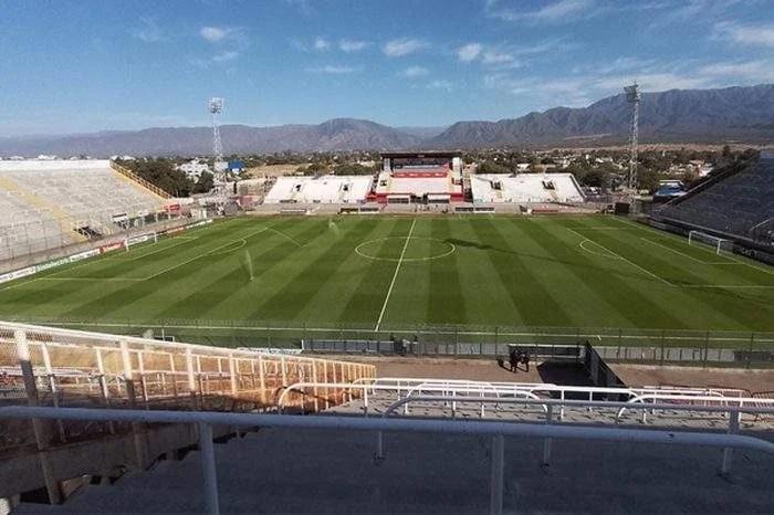 DESMIENTEN RUMOR SOBRE ALBERGUE EN EL ESTADIO MERCADO LUNA