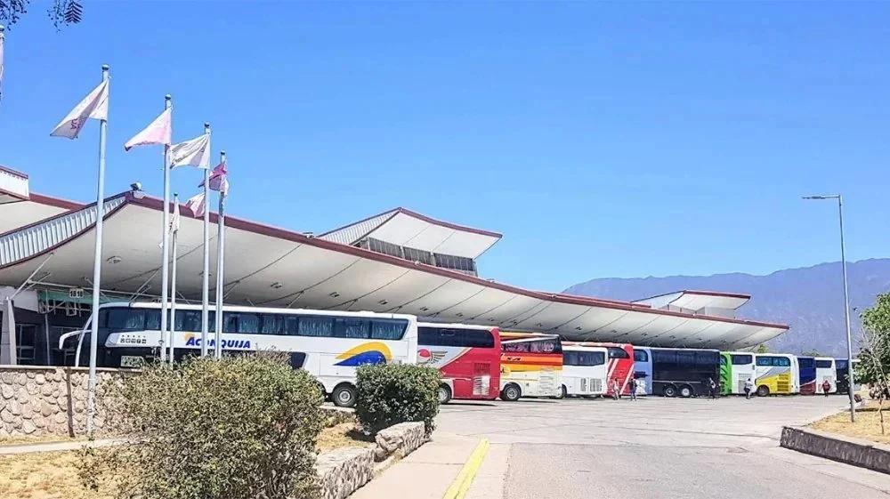 Aumento de viajes en colectivo durante las vacaciones de invierno