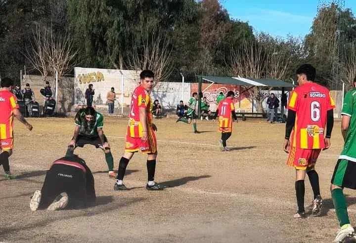 Anguinán se impone 2-0 a San Buenaventura y sigue invicto