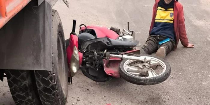 MOTOCICLISTA LESIONADO TRAS CHOQUE EN SANTA RITA