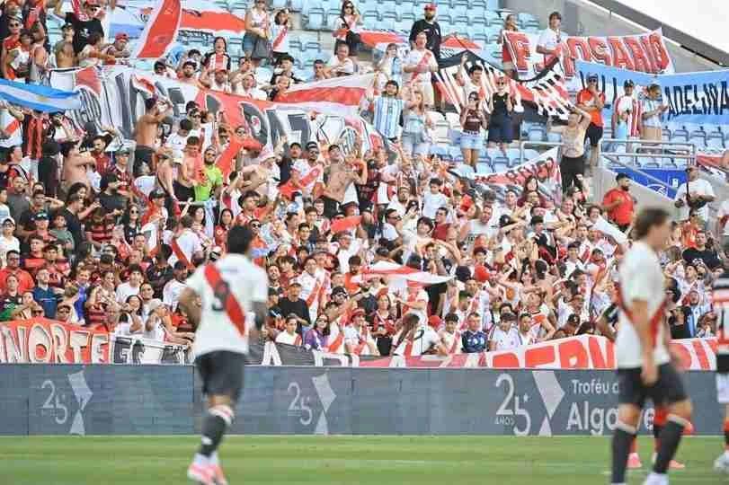 RIVER Y FLAMENGO EMPATAN 2-2 EN AMISTOSO EN PORTUGAL