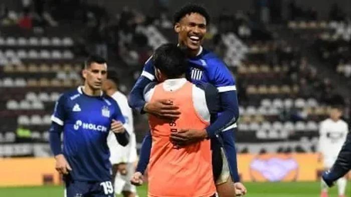 Talleres golea a Platense y se reencontró con la victoria