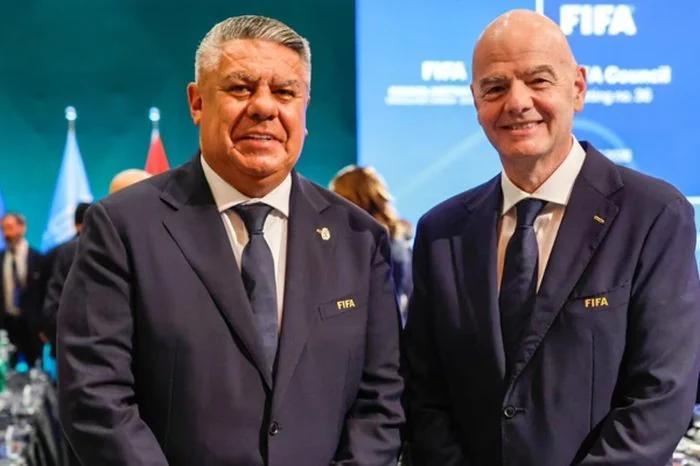 AFA RESPALDA A GIANNI INFANTINO EN MEDIO DE CRÍTICAS