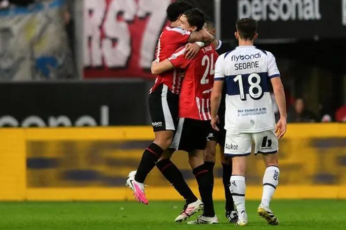 Goleada historica: Estudiantes aplasto a Gimnasia en el clasico
