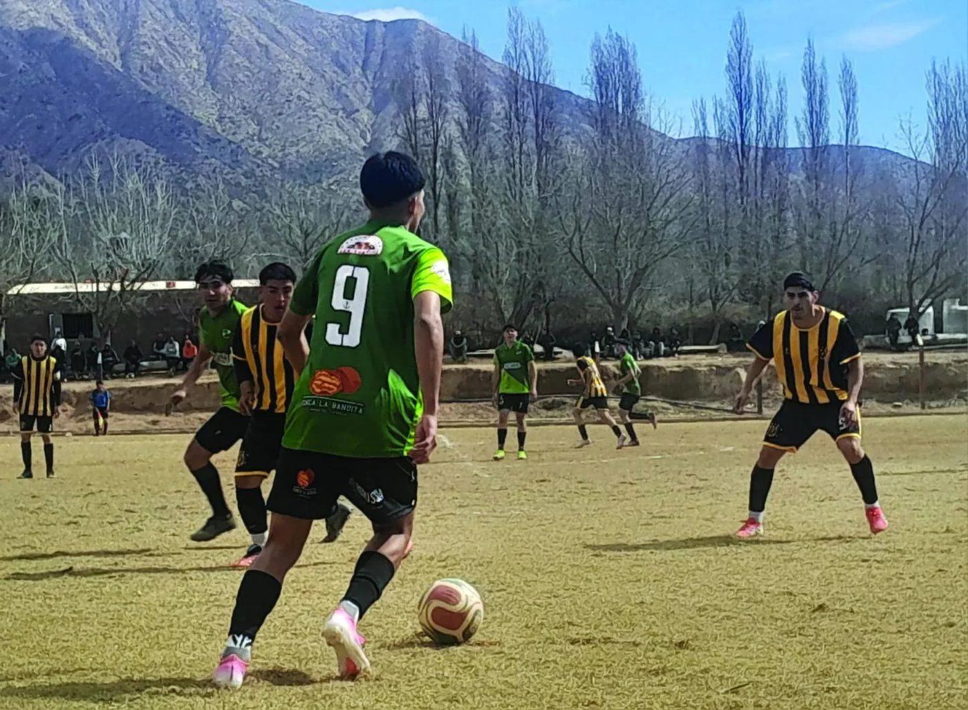 Fútbol de Famatina: se definen los últimos clasificados a la Liguilla