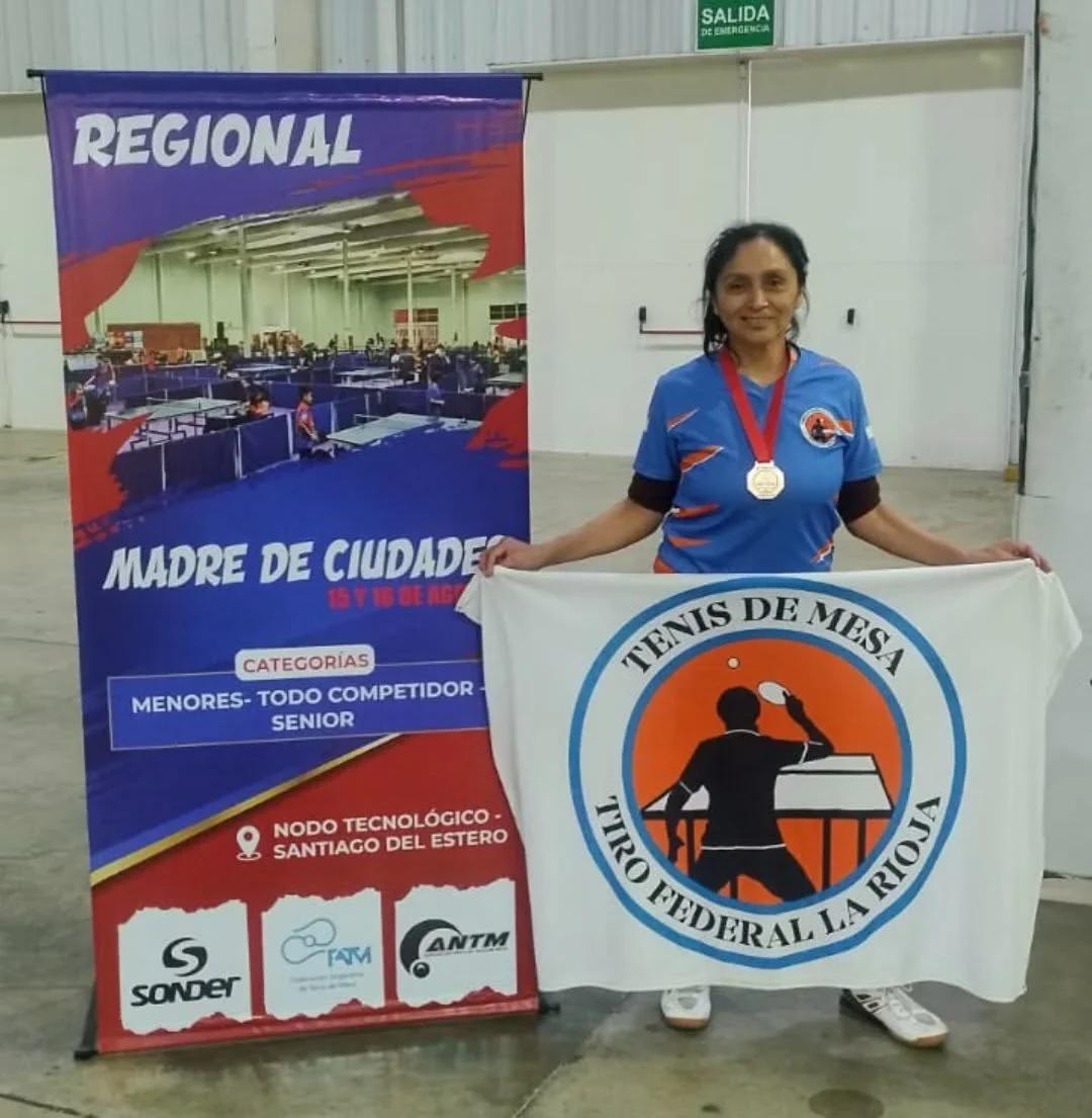 Mili Chinore brilló en el Regional de Tenis de Mesa