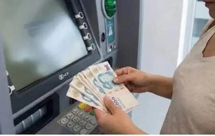 El Gobierno anunció un aumento escalonado del salario mínimo