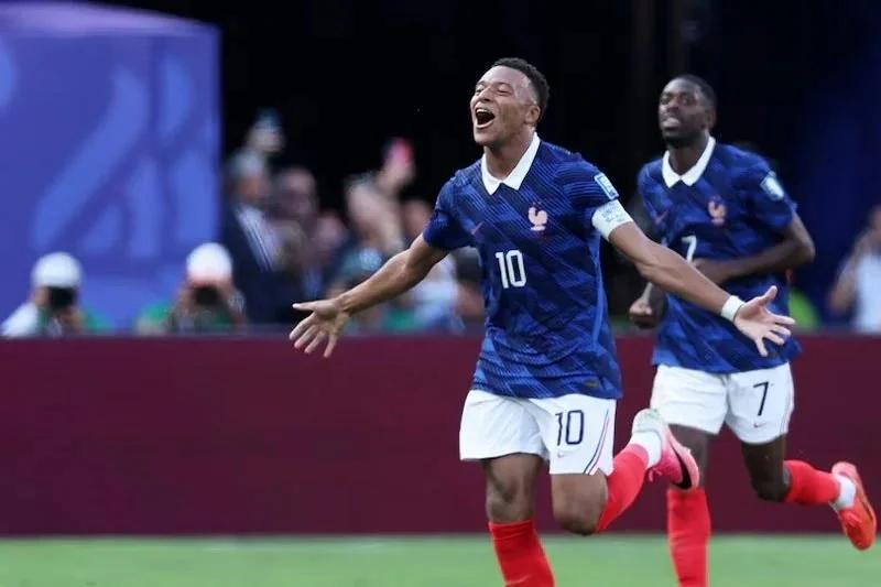 FRANCIA A PASO FIRME EN EL MUNDIAL 2026