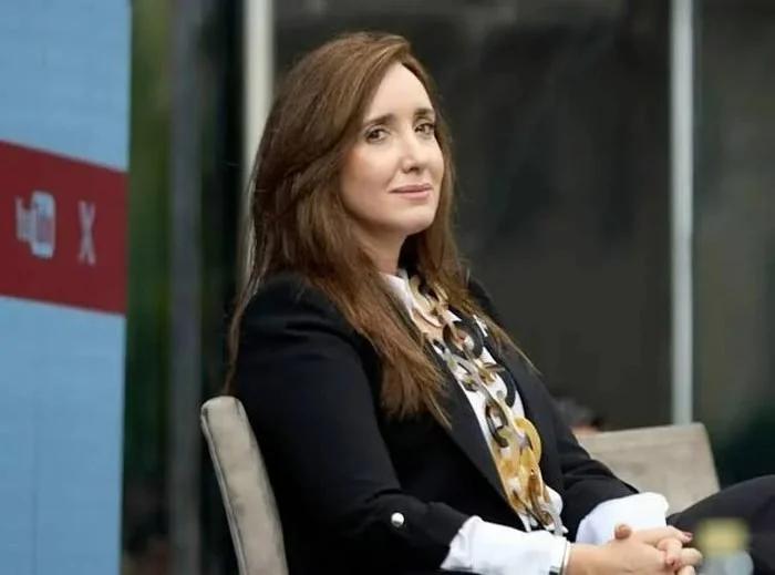 VILLARRUEL DEFENDIÓ A LOS DOCENTES EN SU ANIVERSARIO ESCOLAR