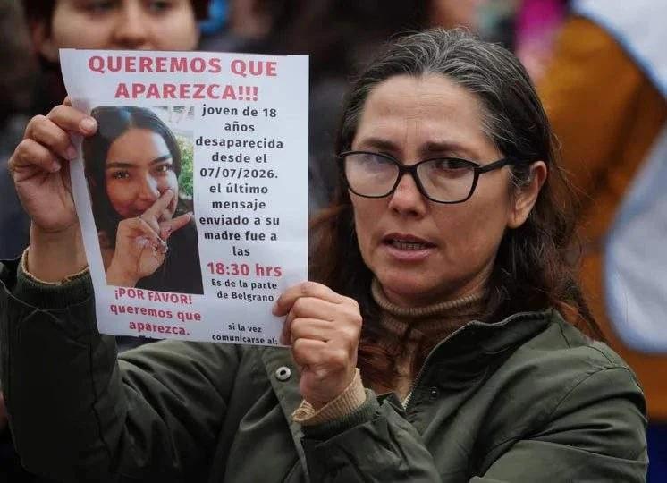 MARCHA EN BELGRANO POR JESSICA BENÍTEZ BARBUDES