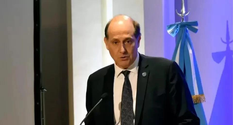 BRASIL CONVOCA AL EMBAJADOR ARGENTINO POR MILEI