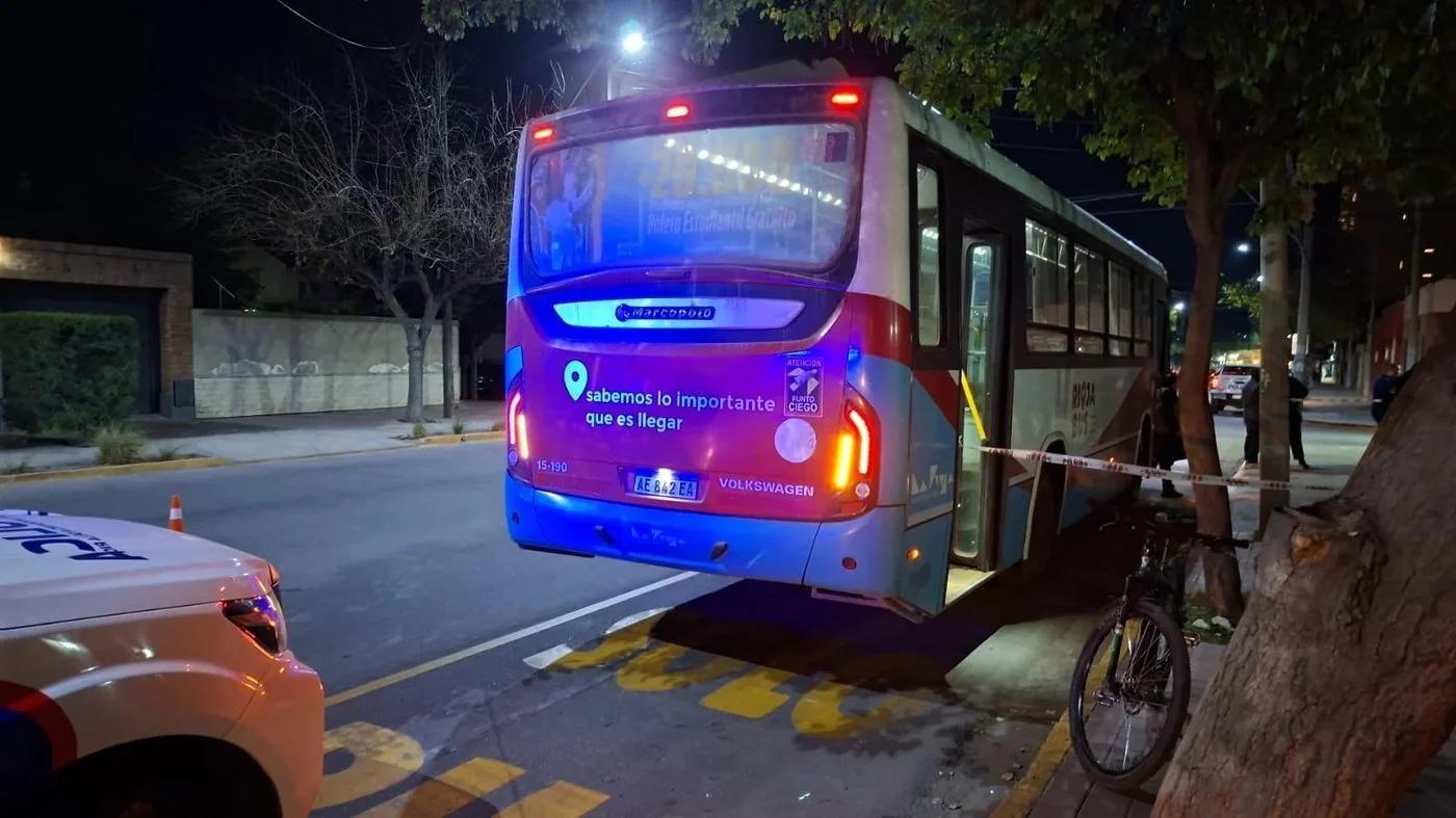 Falleció un pasajero en colectivo de Rioja Bus