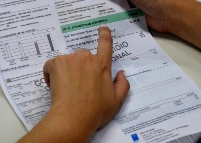 VECINOS DE CHILECITO SE MOVILIZAN CONTRA AUMENTO DE TARIFAS