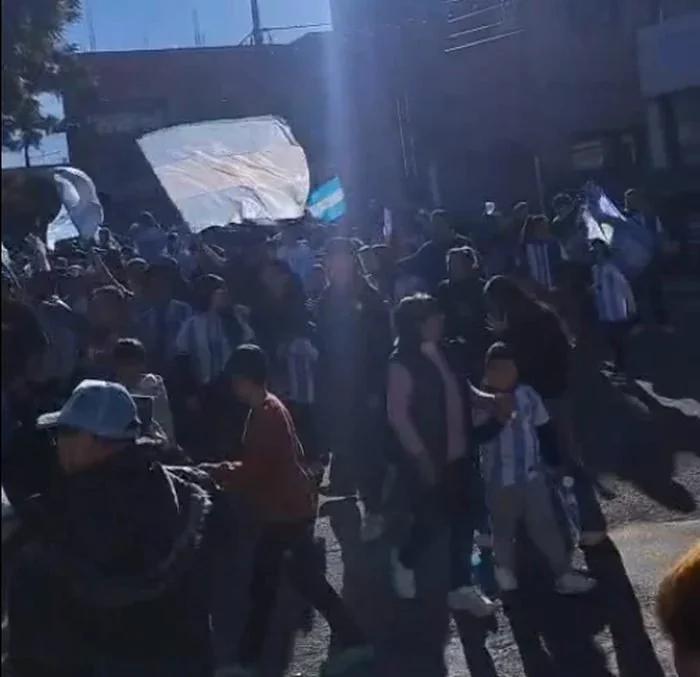 FIESTA EN CHILECITO TRAS LA VICTORIA DE ARGENTINA