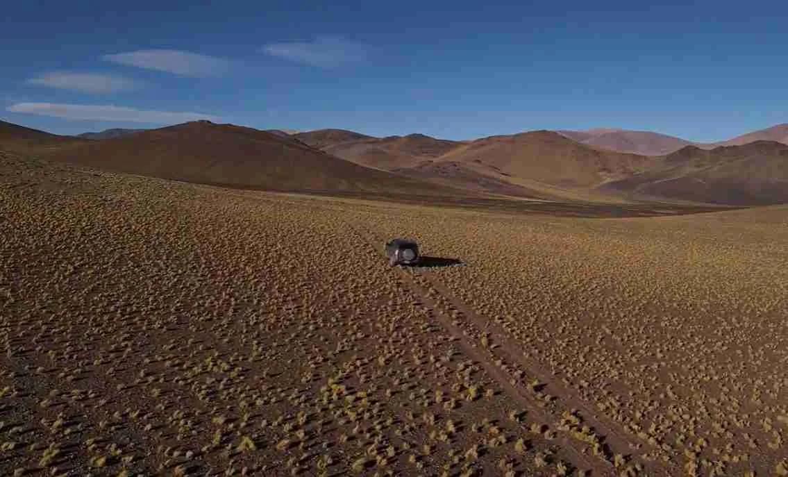 Presentan '14 Refugios Cordilleranos' en la Feria del Libro