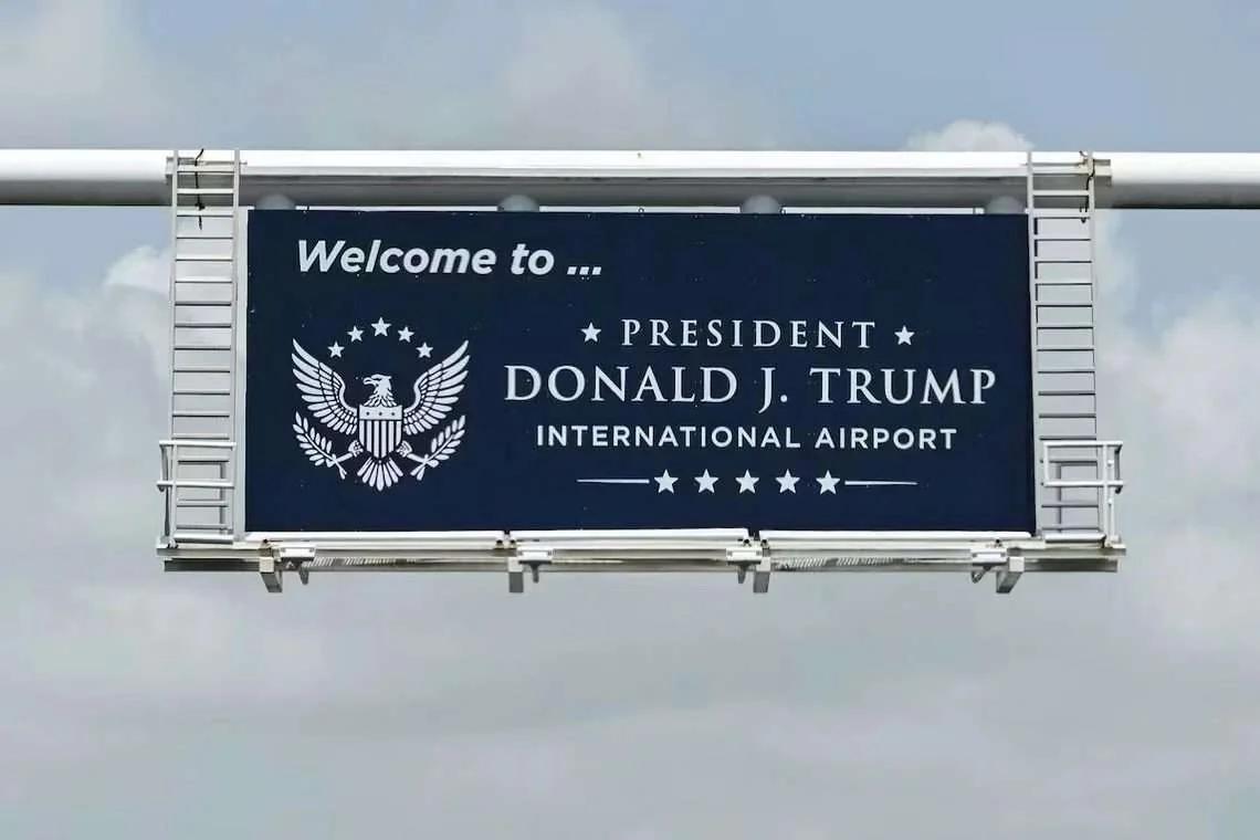EL AEROPUERTO DE PALM BEACH AHORA LLEVA EL NOMBRE DE TRUMP