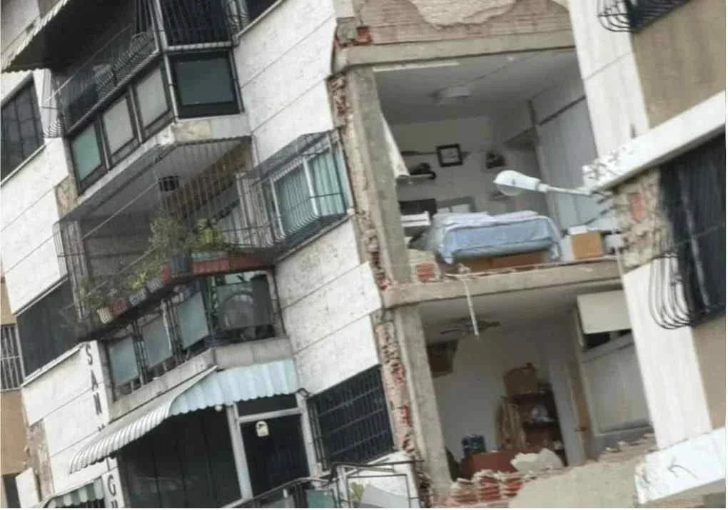 VENEZUELA INICIA PLAN PARA RECUPERAR VIVIENDAS TRAS TERREMOTOS