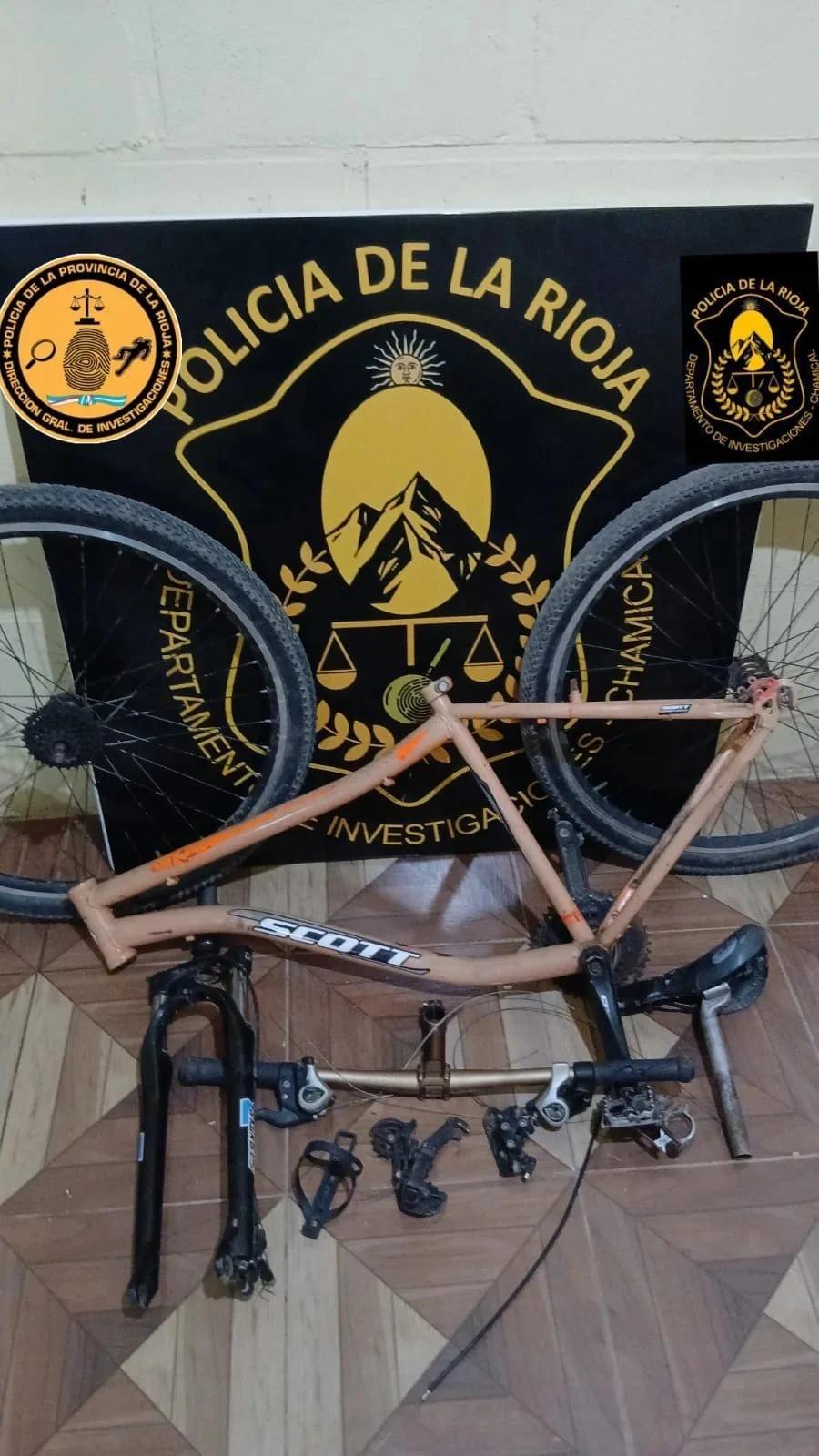 Recuperan bicicleta robada en Chamical; detención del sospechoso sería inminente