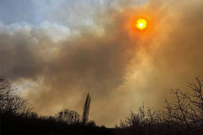 INCENDIO EN GUANCHÍN: DOS FRENTES ACTIVOS