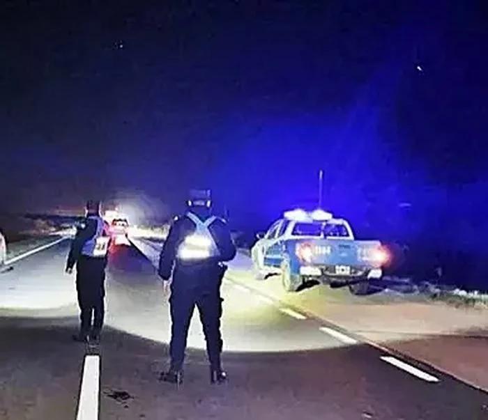 COLECTIVO EMBISTE Y MATA A UN PEATÓN EN PATQUÍA