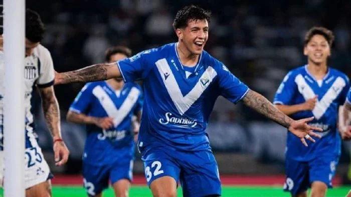 VELEZ SARSFIELD TRIUNFA ANTE TALLERES EN EL CLAUSURA