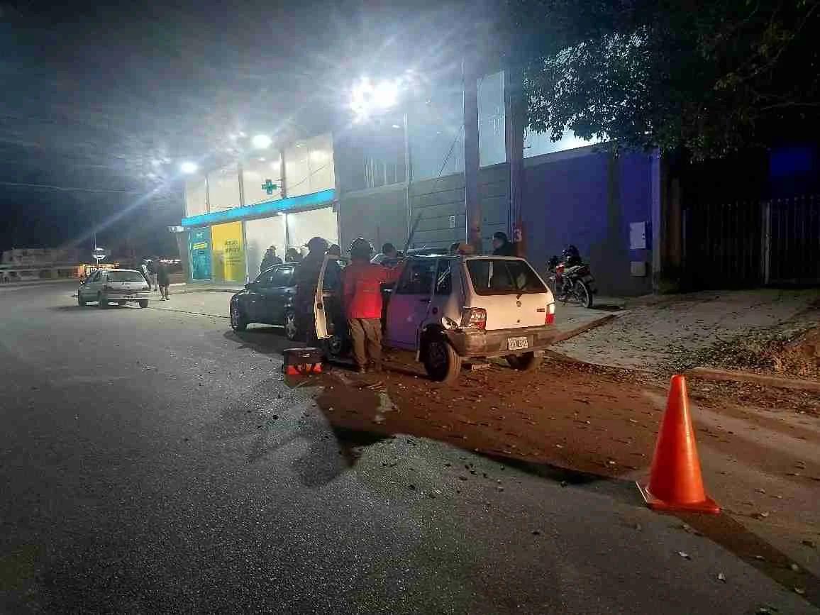 CHOQUE EN CADENA EN AVENIDA SANTA ROSA DEJÓ UN HERIDO LEVE