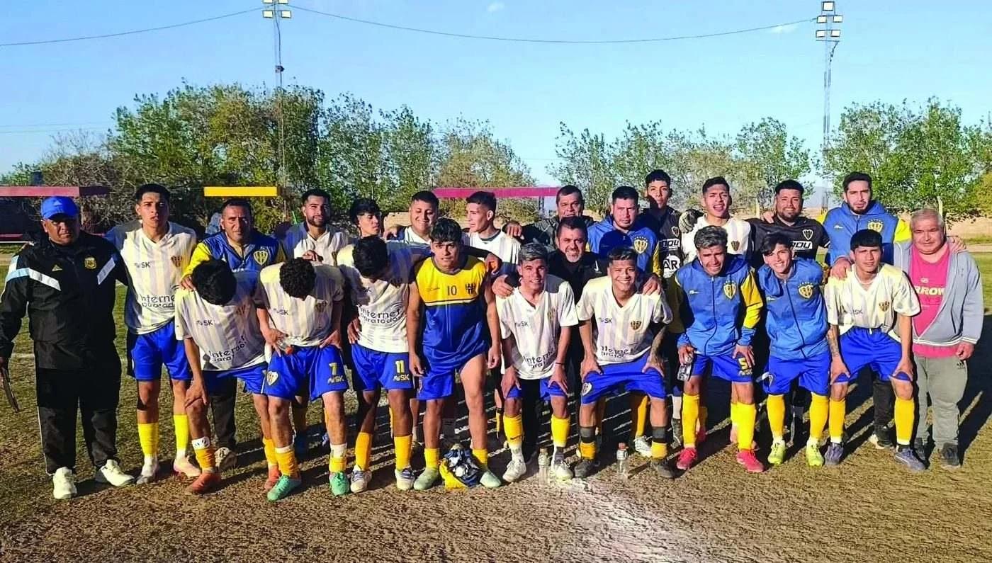 Fútbol: Defensores ganó en Vichigasta y está segundo