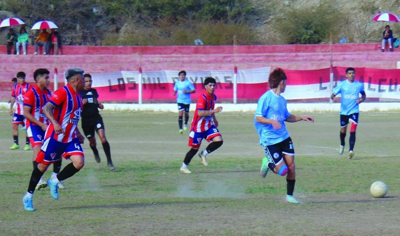 Fútbol: Los Andes volvió a ganar y quedó cerca de adjudicarse la zona