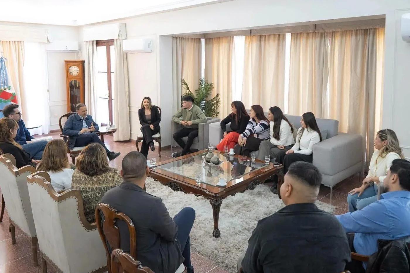La Rioja y Uruguay fortalecen la cooperación en políticas de juventudes