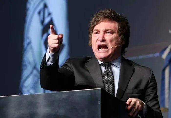Milei canceló su viaje a Londres por la tensión en Malvinas