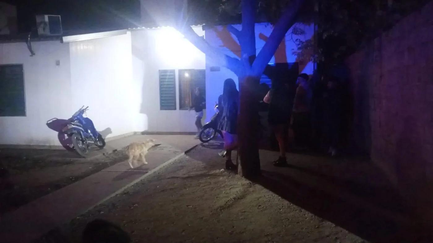 Desalojaron una fiesta clandestina con incidentes y tres menores demorados
